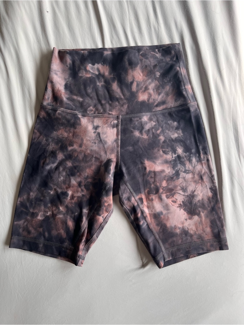 Lululemon Align Super High Rise Shorts 8” Diamond Dye Graphite Grey Pink Sz 2